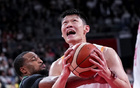 中国男篮险胜沙特!晋级半决赛,廖三宁30分